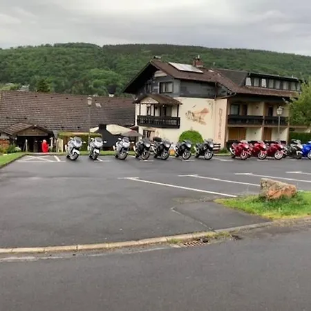 & Restaurant Zum Deutschen Haus Hotel Glashutten (Hessen)