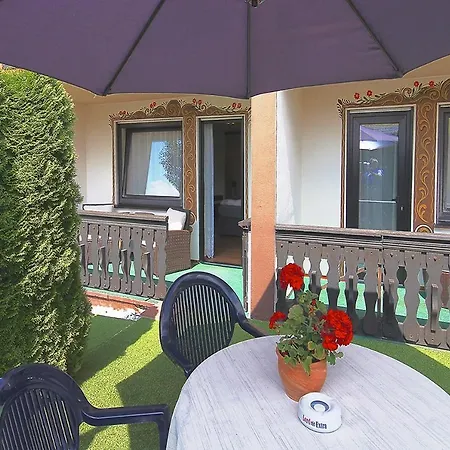 & Restaurant Zum Deutschen Haus 3* Гласхюттен