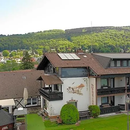 & Restaurant Zum Deutschen Haus