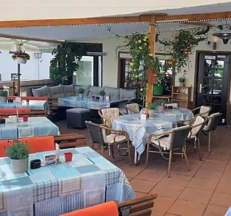 & Restaurant Zum Deutschen Haus Hotel