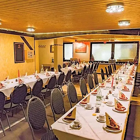 Hotel & Restaurant Zum Deutschen Haus Glashutten (Hessen)