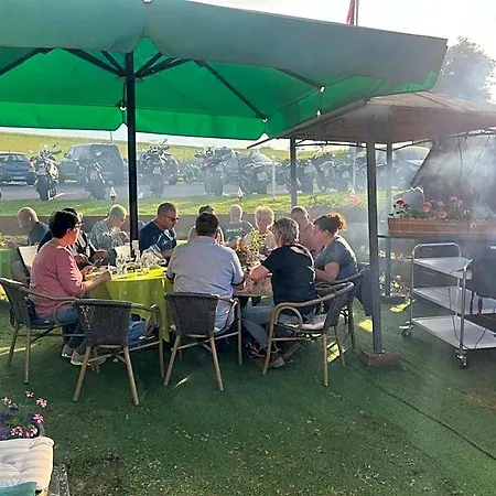 & Restaurant Zum Deutschen Haus Hotel Glashutten (Hessen)